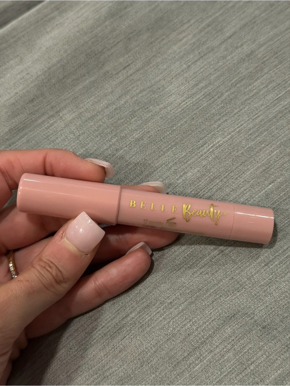 Eyeshadow stick in Dusty Pink